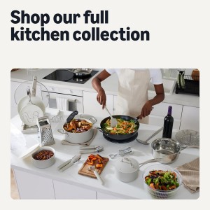 Amazon Basics Stainless Steel Flour Sifter, 3 Cup Capacity for Fine or Coarse Flour, Dishwasher-Safe