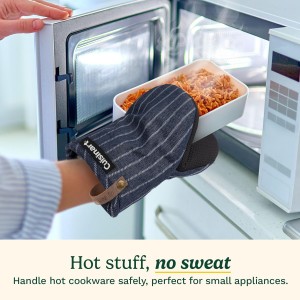 Cuisinart Heritage Mini Oven Mitts – 5.5” x 7” Heat-Resistant Kitchen Mitts for Oven with Non-Slip Neoprene Palm, Cotton Filling, and Faux Leather Loop – Durable Oven Mitt Set for Cooking & Baking