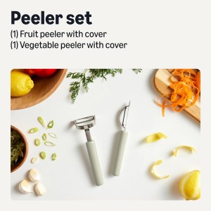 Amazon Basics Vegetable Peelers with Protective Covers, 2-Piece Set, Dishwasher-Safe, Linen Gray