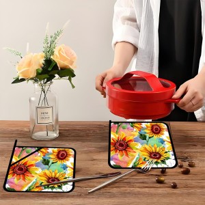 Watercolor Sunflower Floral Pot Holders Set of 2,Kitchen Heat Resistant Potholder for BBQ Cooking Baking,Food Hot Pad for Women Men