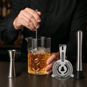 Cocktail Mixing Glass Kit, 24 OZ Crystal Stirring Glass with Stainless Steel Bar Tools – 2 OZ 1 OZ Jigger, Muddler, Strainer, Spoon, Recipe – Bartender Gifts for Men, Elegant Barware for Home & Party