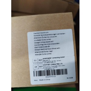 MR.GREEN 4Pcs Nail Clippers Set, Upgraded Anti-Splash Nail Clippers with Nail File and Tweezers, Professional Fingernail Toe Nail Clippers, Portable Manicure Nail Kit with Premium Case for Men& Women