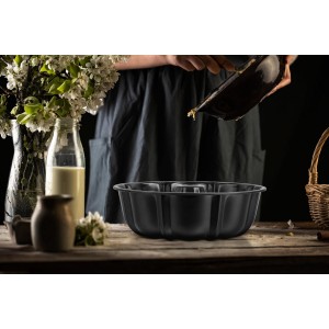 Leonyo 10Inch Nonstick Fluted Cake Pan, Heavy Duty Nonstick 10 Cups Carbon Steel Round Tube Pan for Baking Pound Cake, Oven Safe, Black
