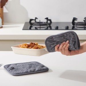 2 Pack Pot Holders for Kitchen, 7 x 9 Inch Cotton and Non-Slip Silicone Potholders Heat Resistant, Oven Cooking Hot Pads Pan Holder (Gray)