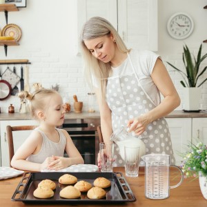 QWORK 34OZ/1000ML Glass Measuring Cup (Ml/Oz/Cup), 4 Cups Multi-Purpose Kitchen Tool with V-Shaped Spout & Handle