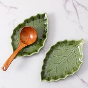 Ceramic Leaf Shape Spoon Rest for cookin...