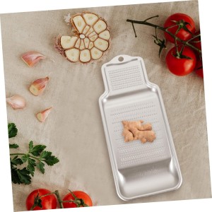 Alipis 1Pc Garlic Grater Portable Fruit Grater Vegetable Shredder Easy Clean Kitchen Tool for Garlic and Ginger Lightweight Design for Everyday Cooking