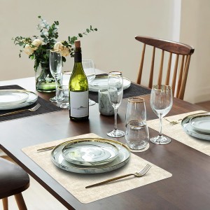 Placemats Set of 6, Faux Leather Heat Resistant Wipeable Placemats, Dual Sided Waterproof Washable Table Mats with Coaster, Suitable for Kitchen, Dining, Table Decor (6, Black Beige)