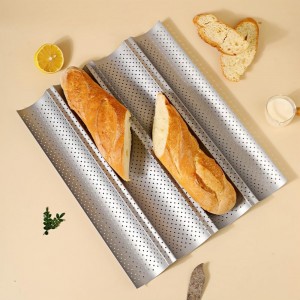 3-Slot French Bread Baking Pan - Professional Non-Stick Coated Baguette Bread Tray - Thickened Carbon Steel Baking Mold with Ventilation Holes - Suitable for Oven Baking