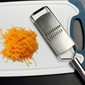 Julienne Vegetable Grater, Handheld Carrot Shredder, Ultra-Sharp Stainless Steel Julienne slicer, Mess-Free Grating - Dishwasher Safe