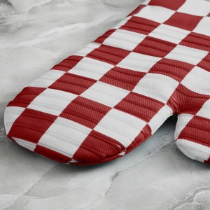 Red Checkered Oven Mitts Heat Resistant, Vintage Retro Checkerboard Cute Oven Mitts, Non-Slip Silicone Kitchen Oven Gloves, 2-Pack Set, 7''x13''
