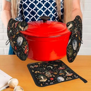 Cute Mushroom Oven Mitts and Pot Holders Sets of 3, Heat Resistant Black Hot Pads Oven Gloves with Hanging Loop for Cooking Grilling Baking, Boho Kitchen Decor, Witchy Gifts for Women Mushroom Lovers