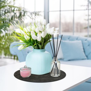 ADRIMER Placemats, Heat Resistant Round Placemats Set of 8 Washable, Waterproof Table Mats, Wipeable Faux Leather Place Mats for Kitchen, Dining Room, Dark Grey