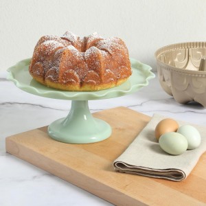 Martha Stewart Dunelle Decorative Fluted Cast Aluminun Round Cake Pan – 12-Cup Nonstick Tube Pan, Champagne Gold Bakeware