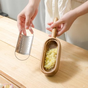 Wooden Cheese Grater with Handles - Kitchen Grater Wooden Shredder, Citrus Zester, Perfect for Hand Held Cheese Grater, Lemon and Chocolate, Cheese Tool