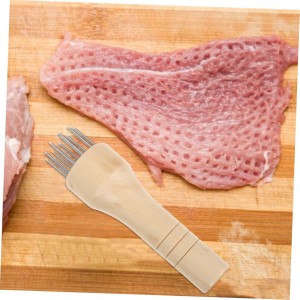 Stainless Steel Meat Tenderizer Needle Tool with Ergonomic Wood Handle Manual Meat Pounder for Steaks Chicken and Pork Efficient Kitchen Hammer for Tenderizing and Cooking