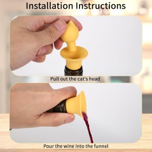 2pcs Wine Stoppers, PVC Durable Cute Cat Head Design Funny Silicone Kitten Wine Corks and Funnel Replacements Practical Bottle Pourer Accessories Suitable for Home Kitchen Tool Bar Gadgets (Yellow)