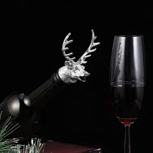 Amosfun Deer Head Wine Pourer Wine Aerator with Silicone Rubber Neck Bar Party Bottle Corks 3.74X2.55X2.55 Inches