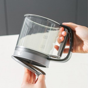 Flour Sifter for Baking, Plastic Flour Sifter, Double layer Flours Sieve with Hand Press Design, Handheld Powder Sifters Fine Mesh Kitchen Cooking Sieve Tools for Cooking(COLOR:Transparent Green)