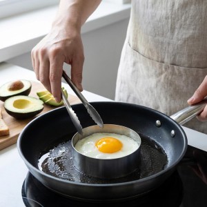 4 Pack 4 Inch Hamburger Bun Rings Mold English Baking Muffin Rings Stainless Steel Non Stick Baking Round Mold for Eggs, Pancakes, Muffins Scones Dessert Making Tool