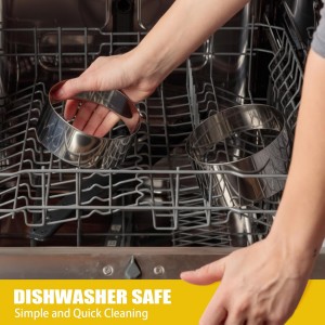 4 Pack 4 Inch Hamburger Bun Rings Mold English Baking Muffin Rings Stainless Steel Non Stick Baking Round Mold for Eggs, Pancakes, Muffins Scones Dessert Making Tool