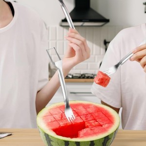 Watermelon Cutter, 2-in-1 Stainless Steel Fruit Cutter, Dual Head Watermelon Fork Slicer Tool, Summer Fruit Cutting Kitchen Gadget for Home (1PCS)