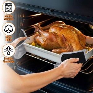 24 Pcs Cotton Hot Pads for Kitchen Heat Resistant, 7 x 7 Inch Pot Holders Bulk with Hanging Loops Square Potholders Oven Hot Pads for Kitchen Cooking Baking (Grey/Black)