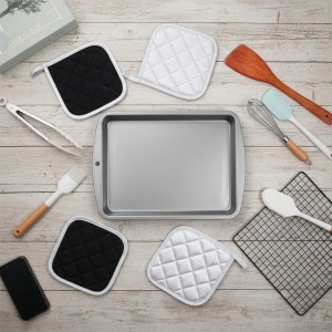 24 Pcs Cotton Hot Pads for Kitchen Heat Resistant, 7 x 7 Inch Pot Holders Bulk with Hanging Loops Square Potholders Oven Hot Pads for Kitchen Cooking Baking (Grey/Black)