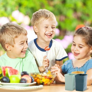 3Pcs Strawberry Slicer Cup with 2 Forks, Fruit Slicer Cup for Strawberry Egg Banana Mushroom Cucumber Kiwi and Veggie Salad Speed Cutter (SIZE:5pcs)