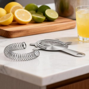 Kirecoo 2PCS Stainless Steel Cocktail Strainer, Bar Drink Strainer with High-Density Spring, Bar Tools Cocktail Shaker Accessories for Smooth Drink Pouring, Fits Boston Shakers and Mixing Glasses
