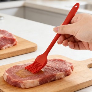 Meat Tenderizer Tool with 21 Sharp Needles, Retractable Safety Guard Tenderizer Mallet for Chicken, Beef, Pork, Marinating, Small Meat Grinder