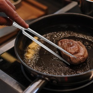 Stainless Steel Meat Carving Fork Long Handle Black Cooking Fork for Bbq Grilling and Camping Kitchen Utensil