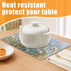 Retro White Daisy Floral Placemats Set of 6,12 x 18 Inch Table Mats Washable Heat Resistant Linen Fabric Rectangle Place Mat for Party Home Kitchen Dining