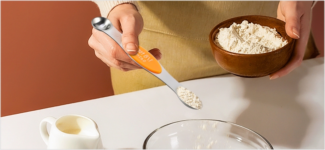 16-Piece Magnetic Measuring Cups and Spoons Set, Stainless Steel with Non-Slip Silicone Handles and Leveler, Essential Kitchen Baking Tools