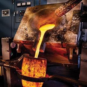 Nordic Ware Anniversary Bundt, 15 Cup, Silver