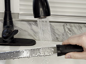 Microplane Classic Zester Grater, Black