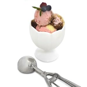 Norpro stainless steel scoop, 56MM (4 Tablespoons), As Shown