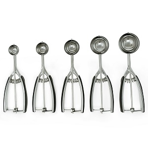 Norpro NOR- SCOOP, SANTOPRENE HANDLE, 42MM (2 Tablespoon)