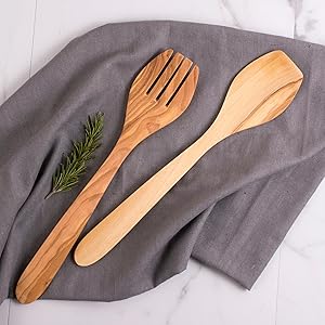 Eddington 50016 Italian Olive Wood Pasta Server, Handcrafted in Europe, Brown, 12-Inches