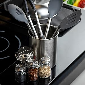 Tablecraft Free Flow Pourers, 2.5 x 1.25 Inch, 12 Count, Black