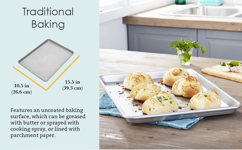 Chicago Metallic Commercial II Traditional Uncoated True Jelly Roll Pan, Make jelly rolls, cookies, pizza, one-pan meals, and more, 15-Inch by 10-Inch