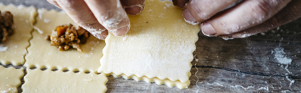 Fox Run 57666 Pasta Maker Machine/Roller, Stainless Steel 8 x 14 x 6.5 inches