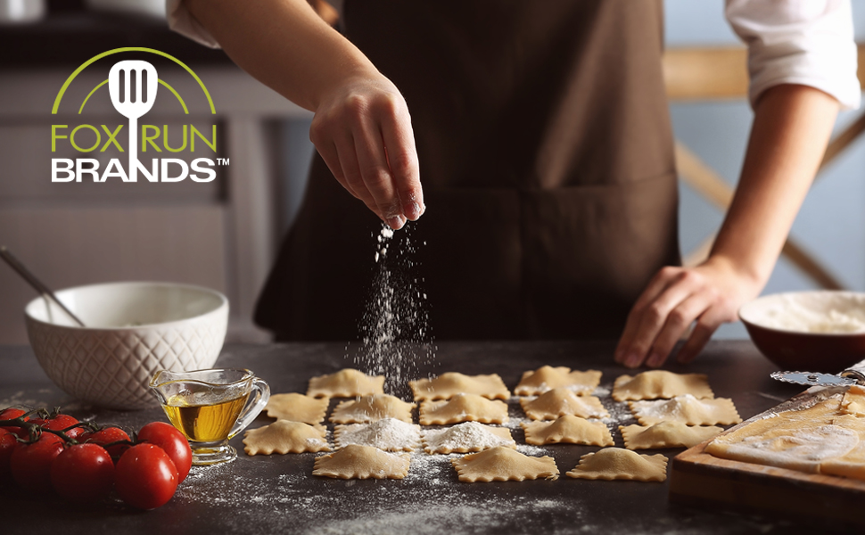 Fox Run 57666 Pasta Maker Machine/Roller, Stainless Steel 8 x 14 x 6.5 inches