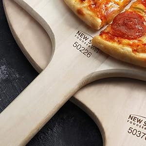 New Star Foodservice 50295 Restaurant-Grade Wooden Pizza Peel, 16