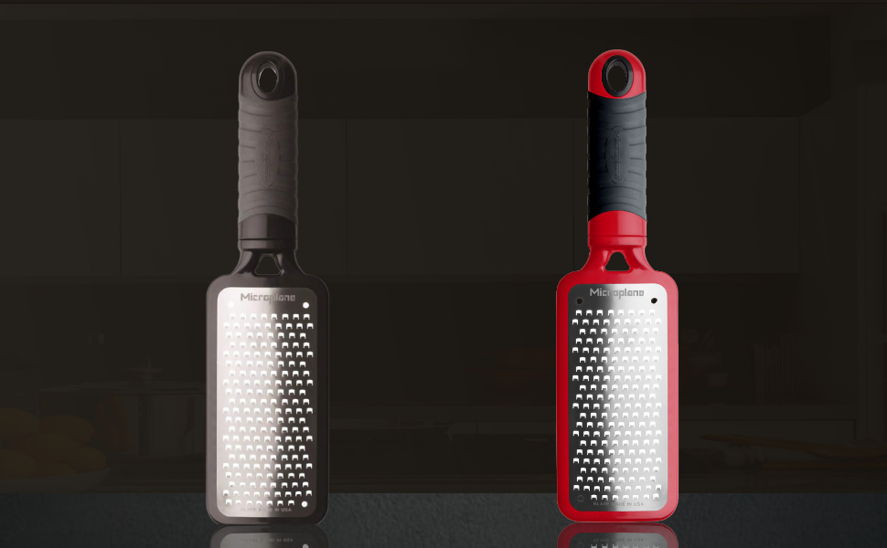 Microplane Home Series Multipurpose Coarse Grater - Easy to Use, Perfect for Everyday Cooking (Black)