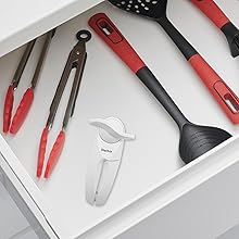 Starfrit Little Beaver Can Opener - Safe - Holds and Leaves No Sharp Edges on Lid - Comfort Grip - 3 year warranty - White