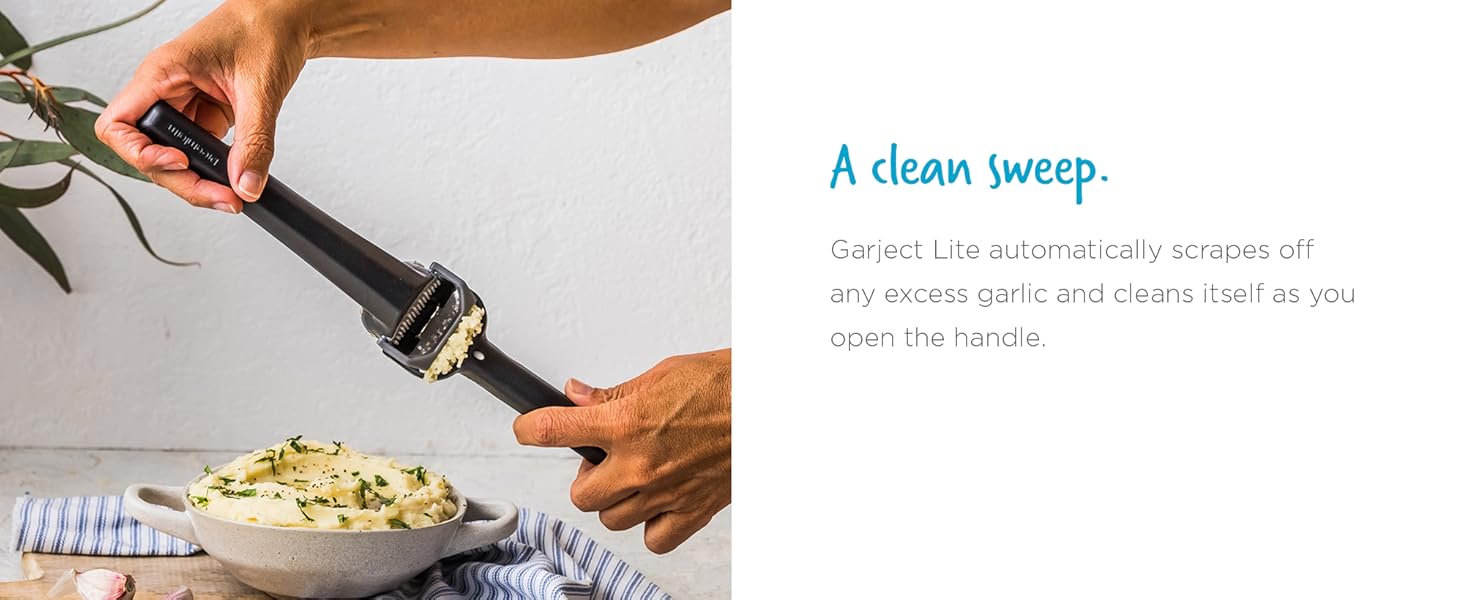 Dreamfarm Garject Lite 2-In-1 Garlic Peeler, Garlic Press & Mincer with Garlic Peel Ejector, Nylon - Black