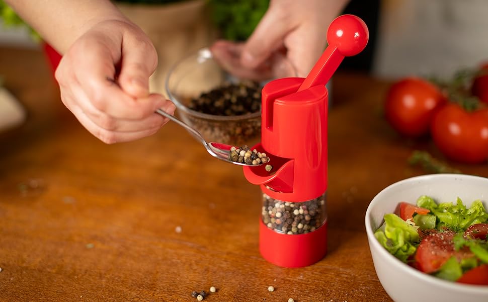 Kuhn Rikon Adjustable Ratchet Grinder with Ceramic Mechanism for Salt, Pepper and Spices, 8.5 x 2.25 inches, Black