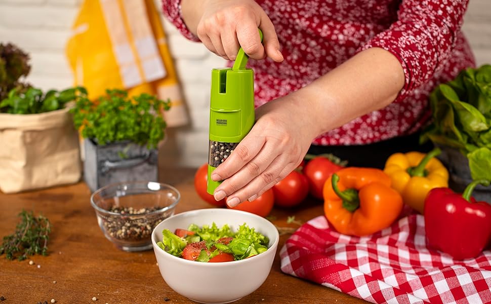 Kuhn Rikon Adjustable Ratchet Grinder with Ceramic Mechanism for Salt, Pepper and Spices, 8.5 x 2.25 inches, Black