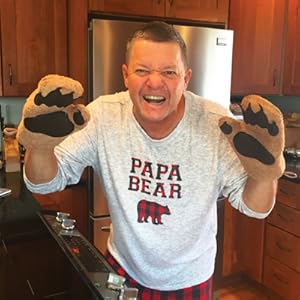 Genuine Fred Bear Hands Oven Mitts – Heat-Resistant Silicone and Cotton Gloves, Fun Gift for Bakers, Animal Lovers, White Elephant or Housewarming